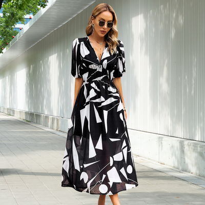 LUNA | TIMELESS MIDI DRESS WITH PUFF SLEEVES