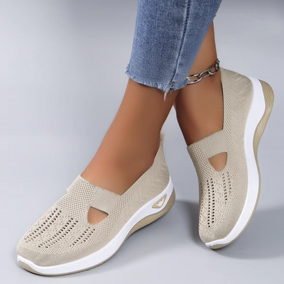 CARRY|ORTHOPAEDIC SLIP-ON SHOES